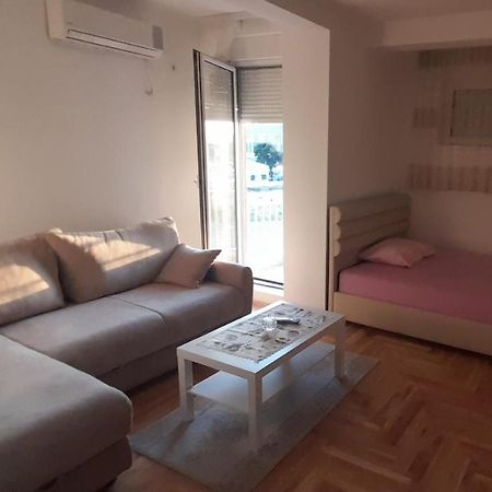 Apartment Luka Podgorica Exterior foto