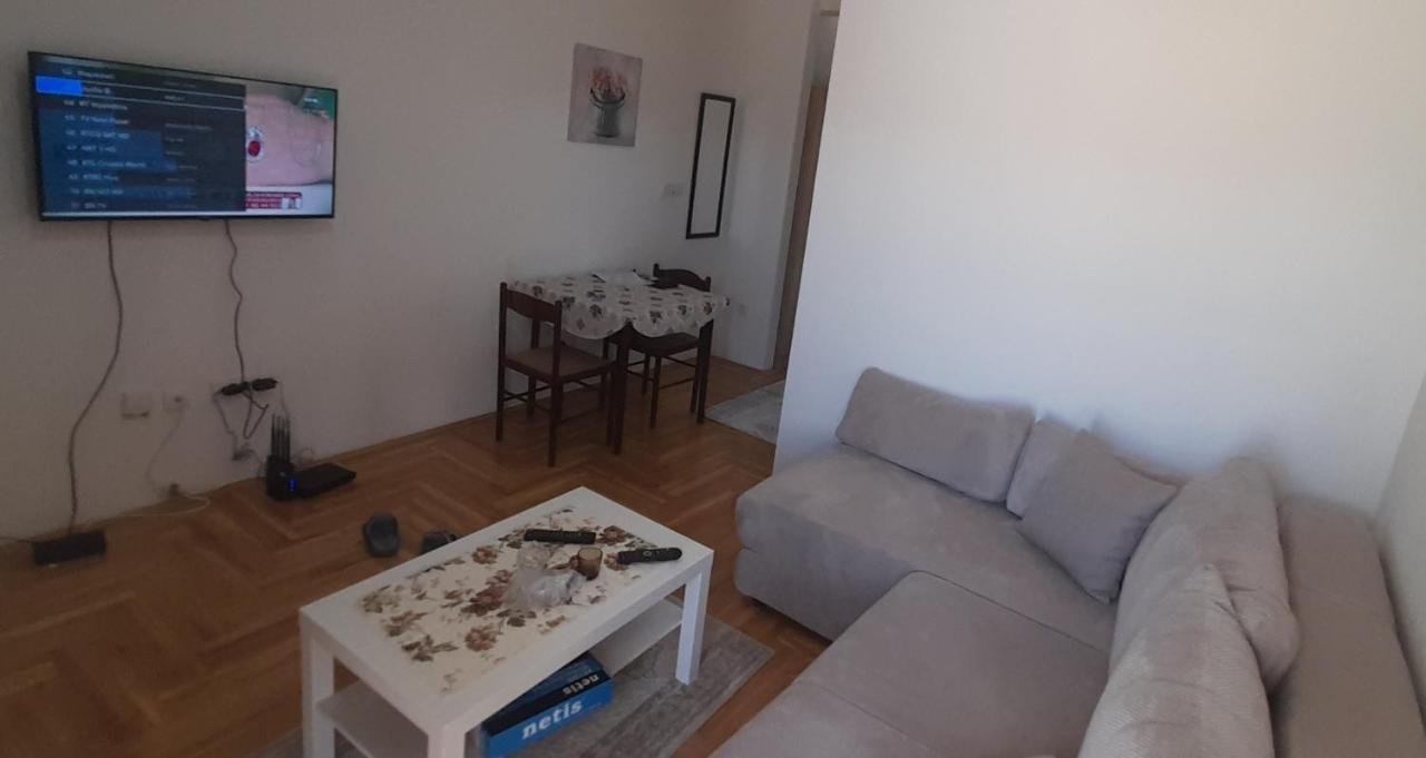 Apartment Luka Podgorica Exterior foto